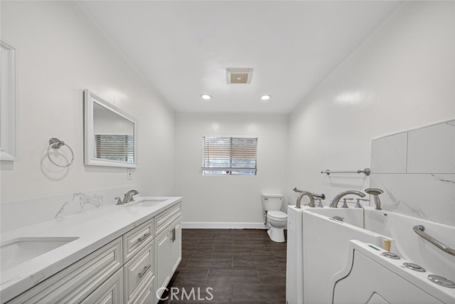 Detail Gallery Image 29 of 45 For 10346 Siesta Dr, Sunland,  CA 91040 - 2 Beds | 3 Baths