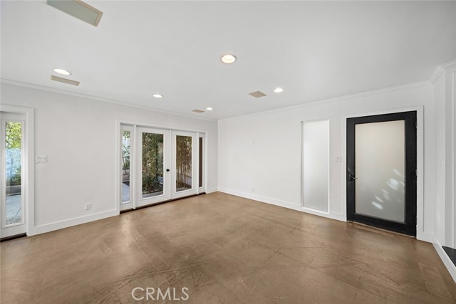 Detail Gallery Image 4 of 30 For 435 Dahlia Ave #2,  Corona Del Mar,  CA 92625 - 3 Beds | 3 Baths