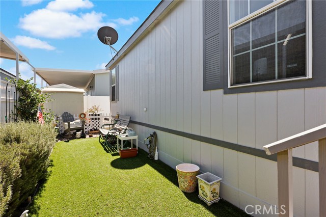22221 Bloomfield, 30 photo 29