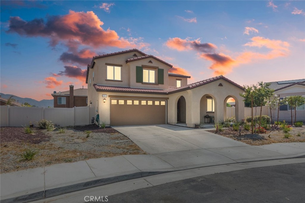 851 Salinger Place, San Jacinto, CA 92583