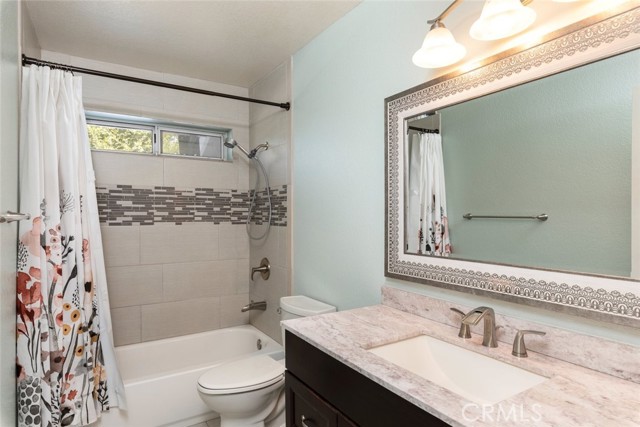 Detail Gallery Image 26 of 63 For 23616 Big Butte Dr, Canyon Lake,  CA 92587 - 4 Beds | 2/1 Baths