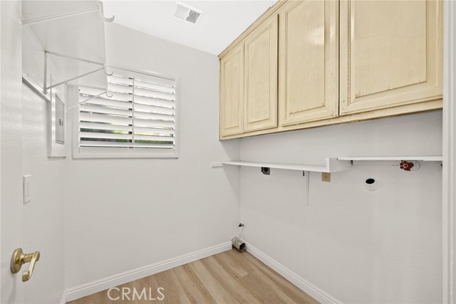 Detail Gallery Image 27 of 68 For 3595 Citrus St, Highland,  CA 92346 - 3 Beds | 2/1 Baths
