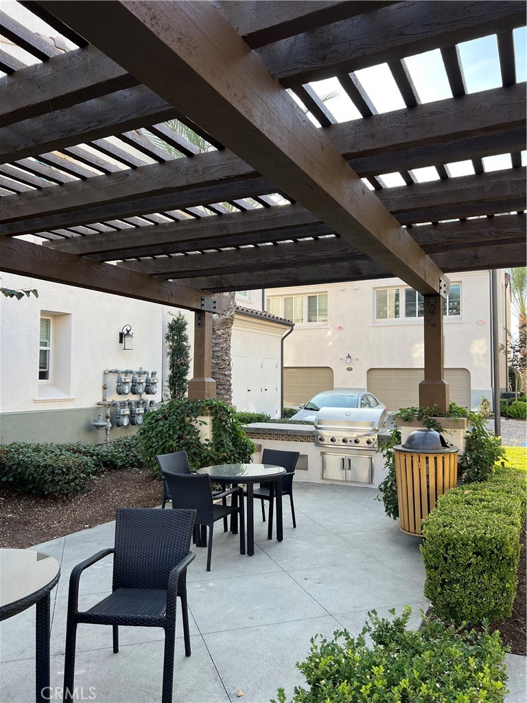 8282 Celestial Avenue