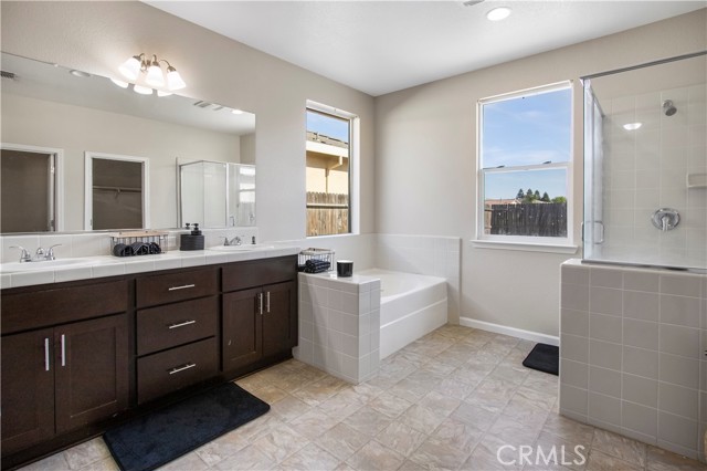 Detail Gallery Image 17 of 32 For 4907 Durant Way, Merced,  CA 95348 - 3 Beds | 2 Baths