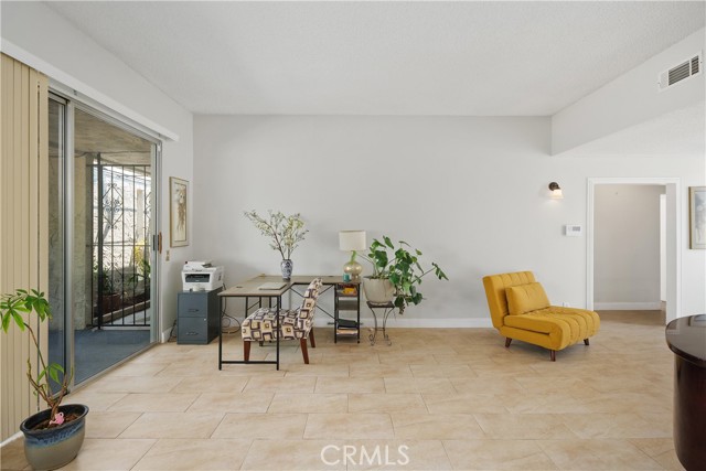 26168 Birkdale Road, Menifee CA: https://media.crmls.org/medias/6a73ced1-a39c-41a4-8370-2bc38015c41e.jpg