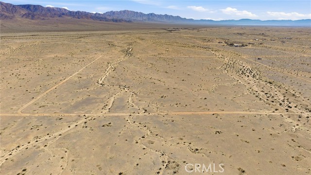 Detail Gallery Image 18 of 35 For 2327 Palm, Twentynine Palms,  CA 90007 - – Beds | – Baths