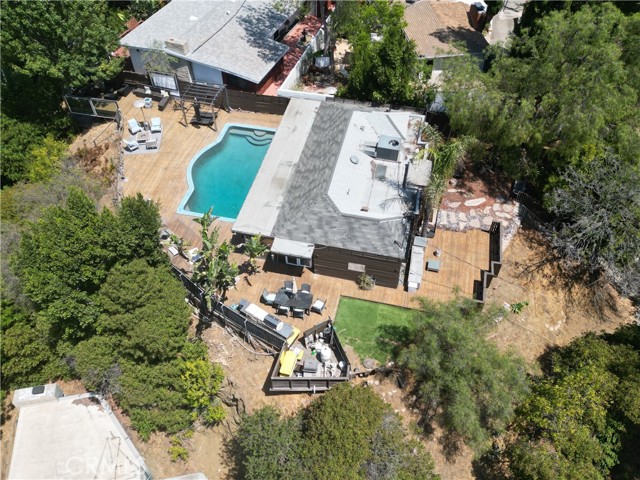 Detail Gallery Image 39 of 43 For 7241 Woodrow Wilson Dr, Los Angeles,  CA 90068 - 2 Beds | 2 Baths
