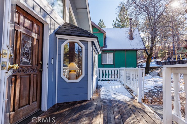 Detail Gallery Image 5 of 33 For 801 Highland, Sugarloaf,  CA 92386 - 2 Beds | 1/1 Baths