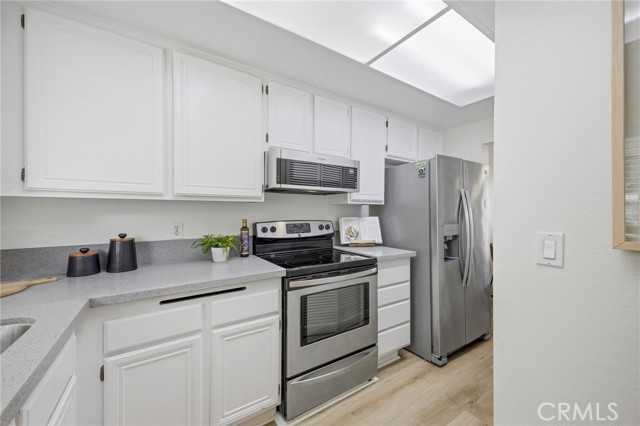 Detail Gallery Image 18 of 49 For 31 Dogwood, Aliso Viejo,  CA 92656 - 2 Beds | 1/1 Baths