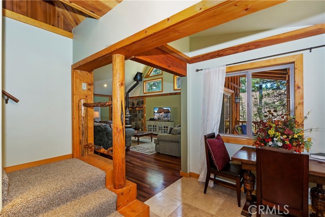 Detail Gallery Image 20 of 36 For 43413 Sheephorn Rd, Big Bear Lake,  CA 92315 - 4 Beds | 2/1 Baths