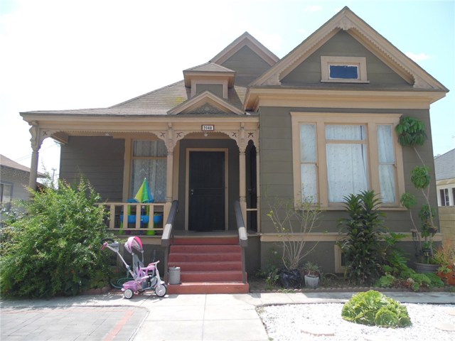 2046 Cambridge St, Los Angeles, CA 90006