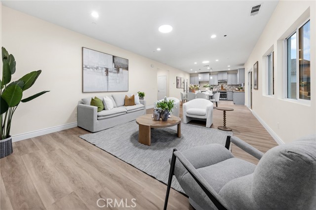 Detail Gallery Image 16 of 70 For 3262 S Portsmouth, Ontario,  CA 91761 - 5 Beds | 3/1 Baths