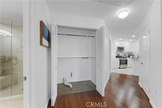 2380 Scholarship, Irvine CA: https://media.crmls.org/medias/6a7aeff8-6217-4d07-b754-02d520113d78.jpg