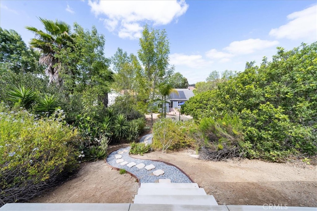 12727 Benavente - photo 5