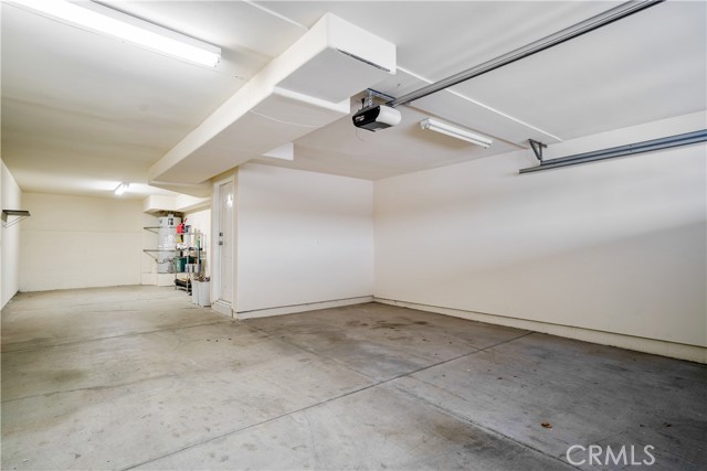 Detail Gallery Image 26 of 30 For 5562 W 190th St, Torrance,  CA 90503 - 3 Beds | 2/1 Baths