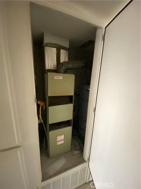 Detail Gallery Image 49 of 61 For 15819 Prairie, Lawndale,  CA 90260 - 2 Beds | 2 Baths