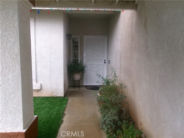 12482 Kirkwood Dr, Victorville, CA 92392 photo 16