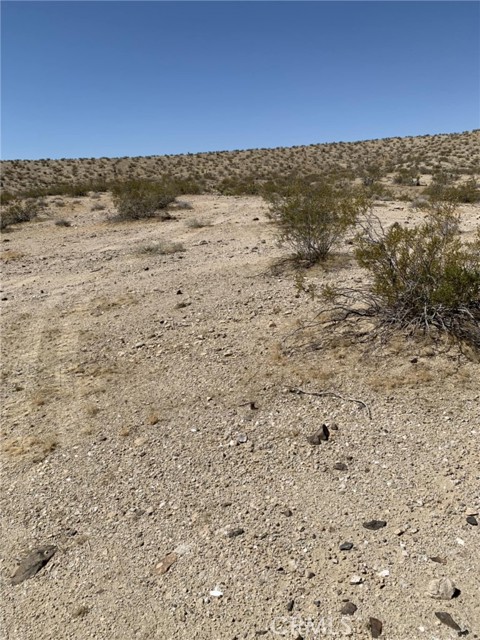 Detail Gallery Image 2 of 5 For 0 Sidewinder Rd, Barstow,  CA 92311 - – Beds | – Baths