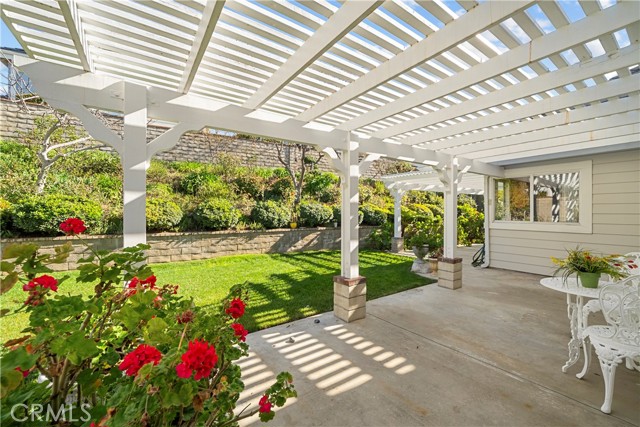 Image 30 of 43 For 26334 Emerald Dove