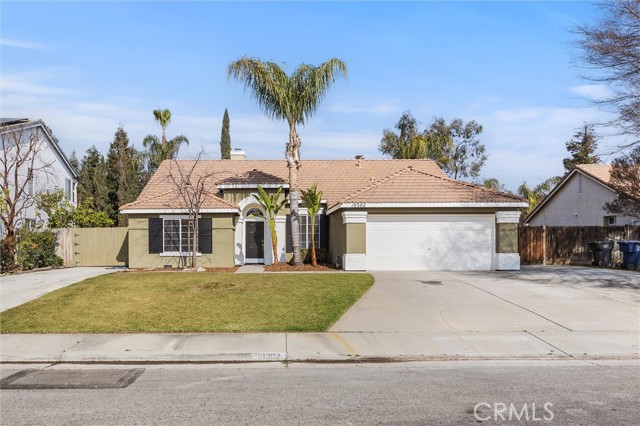 Detail Gallery Image 4 of 56 For 10302 Willow Bend Ct, Bakersfield,  CA 93312 - 4 Beds | 2 Baths