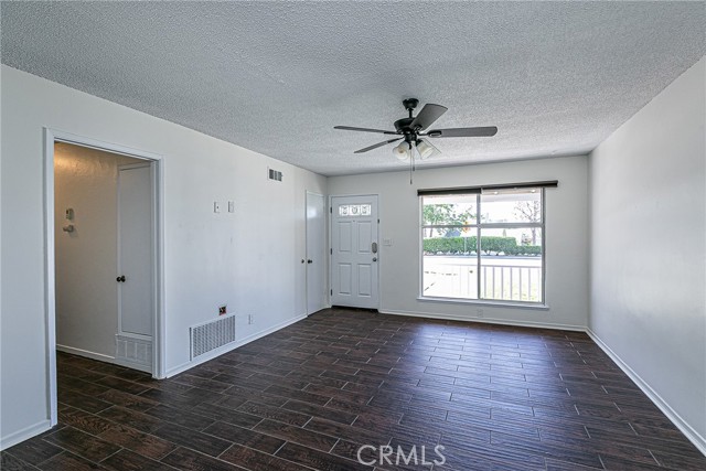 Detail Gallery Image 7 of 30 For 5432 Orcutt, Santa Maria,  CA 93455 - 3 Beds | 2 Baths