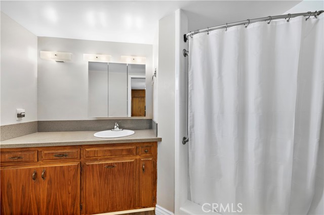 2304 Lewis Street, Santa Ana CA: https://media.crmls.org/medias/6a7fee80-d034-48fc-9b10-883a304394b6.jpg