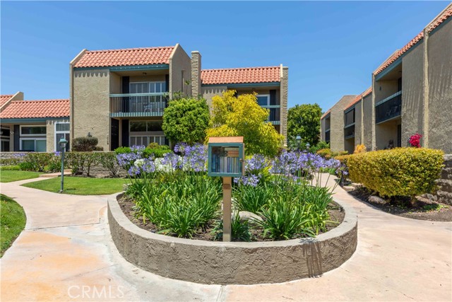 958 Palo Verde Avenue, Long Beach CA: https://media.crmls.org/medias/6a7ff491-090b-4855-be28-335c2ad455f0.jpg
