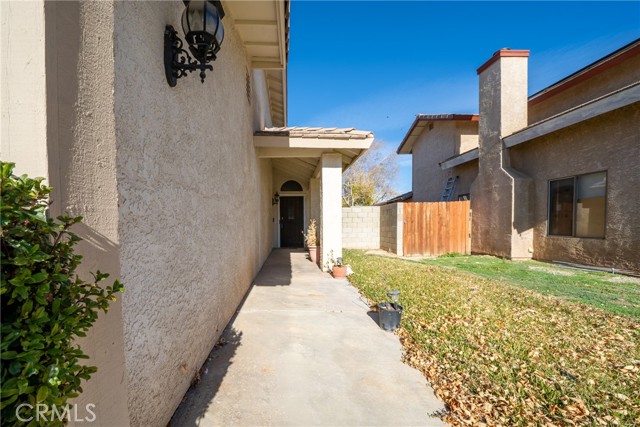 Detail Gallery Image 8 of 29 For 1221 W Avenue H4, Lancaster,  CA 93534 - 3 Beds | 2 Baths