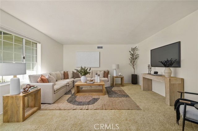 Detail Gallery Image 12 of 34 For 1063 W 19th, Upland,  CA 91784 - 4 Beds | 2 Baths