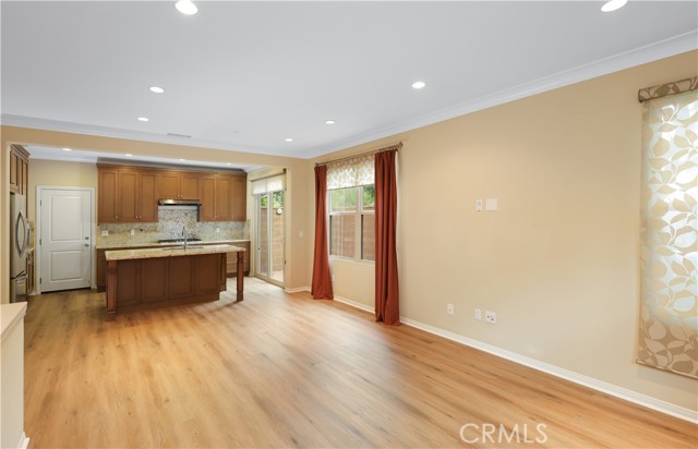 Detail Gallery Image 11 of 42 For 220 Kempton, Irvine,  CA 92620 - 3 Beds | 3 Baths