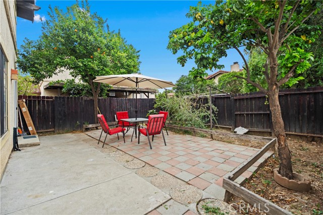 Detail Gallery Image 12 of 13 For 1029 S Reservoir St, Pomona,  CA 91766 - 3 Beds | 3 Baths