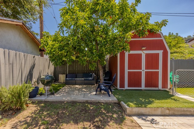 4712 Townsend Avenue, Los Angeles CA: https://media.crmls.org/medias/6a85314c-e79a-48fa-93cb-a4951160561f.jpg