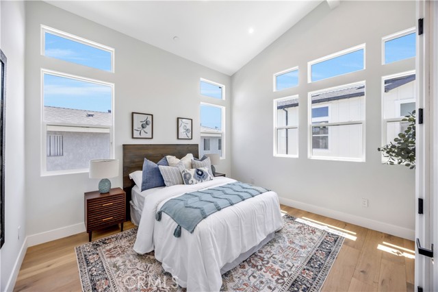 Detail Gallery Image 32 of 47 For 2619 Huntington Ln #B,  Redondo Beach,  CA 90278 - 4 Beds | 3/1 Baths