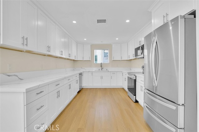 Detail Gallery Image 22 of 65 For 3701 E Wilton St, Long Beach,  CA 90804 - 3 Beds | 2 Baths