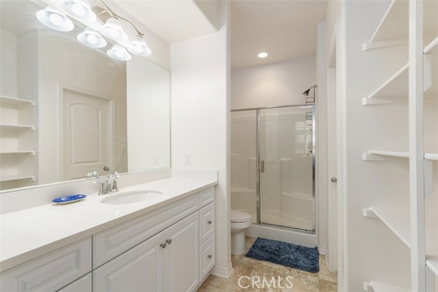 Detail Gallery Image 17 of 35 For 31732 via Santa Elena, Winchester,  CA 92596 - 5 Beds | 4/1 Baths