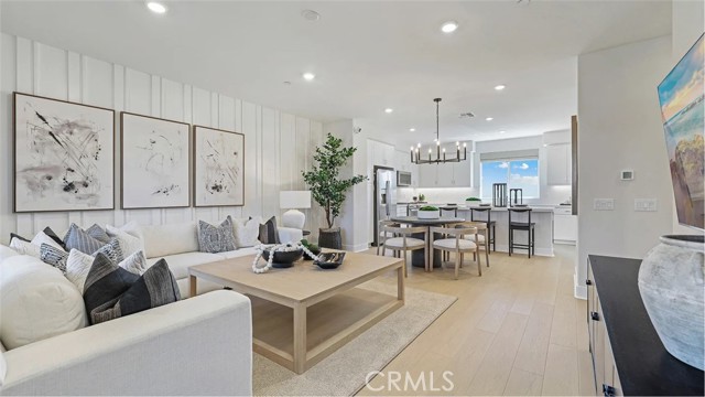 1720 E Park Street, Anaheim CA: https://media.crmls.org/medias/6a88a359-303c-4d5b-965c-c0eac7606d88.jpg