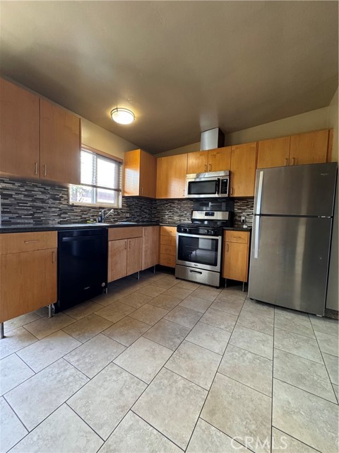 Detail Gallery Image 4 of 13 For 159 West Avenida Palizada #B,  San Clemente,  CA 92672 - 2 Beds | 1 Baths