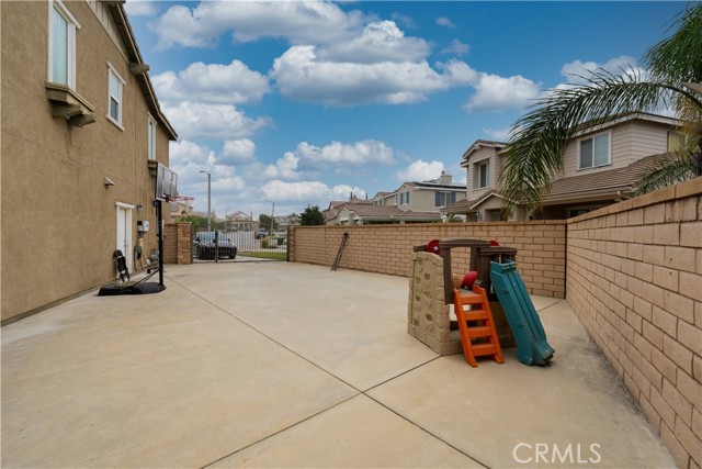 Detail Gallery Image 21 of 25 For 13769 Santa Maria Dr, Rancho Cucamonga,  CA 91739 - 4 Beds | 2/1 Baths