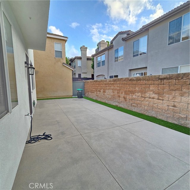 Detail Gallery Image 3 of 10 For 37 Wellington, Aliso Viejo,  CA 92656 - 3 Beds | 2/1 Baths