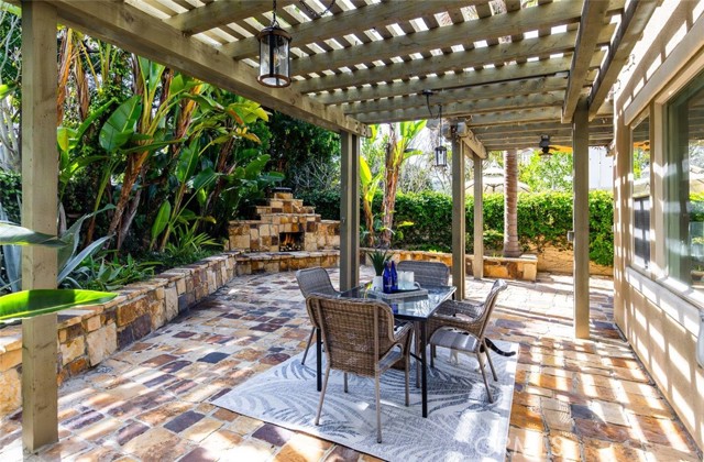 26 Via Fontibre, San Clemente CA: https://media.crmls.org/medias/6a8b6c03-6b64-4026-9ade-05a3df734b03.jpg