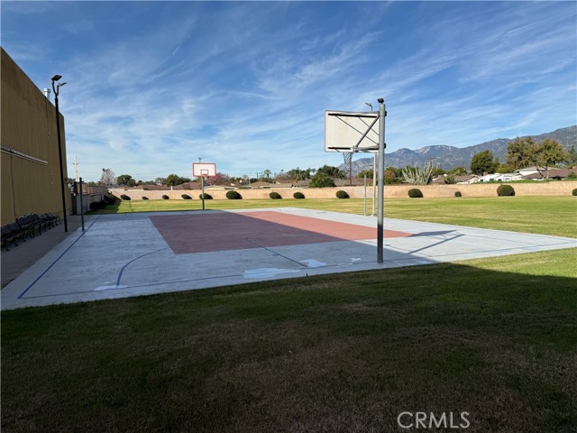 Image 39 of 48 For 405 S Azusa Ave