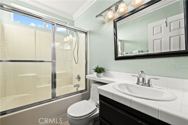 Image 23 of 39 For 16 Balustrade