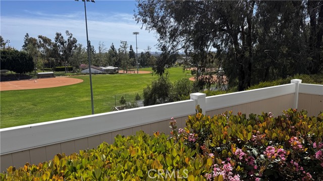 26162 Los Viveros, Mission Viejo CA: https://media.crmls.org/medias/6a8c44de-d510-4c7c-9369-b8659c0c0a2e.jpg