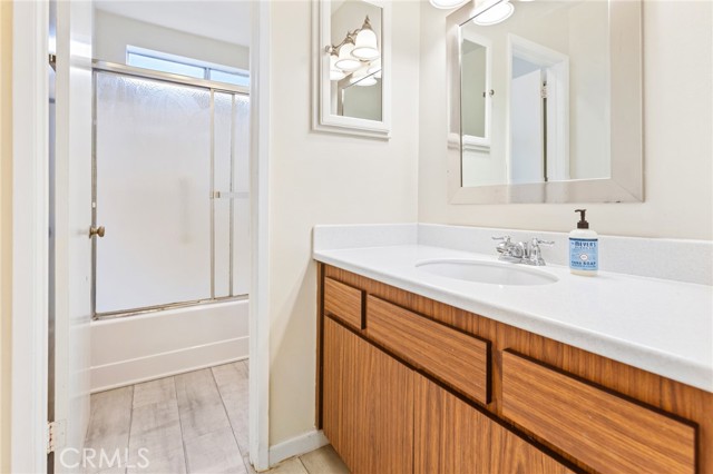 Detail Gallery Image 13 of 20 For 101 Avenida Del Reposo #B,  San Clemente,  CA 92672 - 1 Beds | 1 Baths