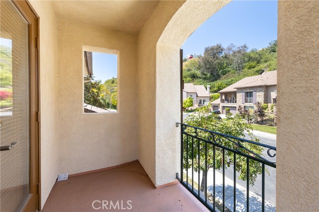 Detail Gallery Image 9 of 49 For 928 Kingsford St, Monterey Park,  CA 91754 - 4 Beds | 4/1 Baths