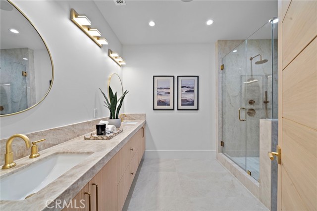 Detail Gallery Image 20 of 40 For 37 Beachcomber, Corona Del Mar,  CA 92625 - 3 Beds | 3 Baths