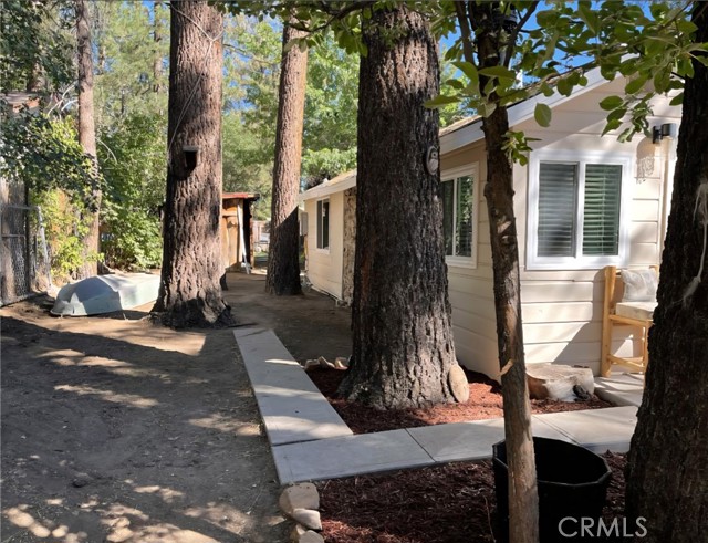 Detail Gallery Image 24 of 25 For 40172 Highland Rd., Big Bear Lake,  CA 92315 - 2 Beds | 1 Baths