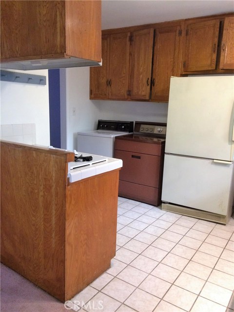 326 Prospect Avenue, Redondo Beach, California 90277, 4 Bedrooms Bedrooms, ,1 BathroomBathrooms,Residential,Sold,Prospect,SB17001248