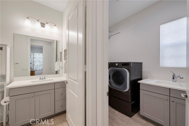 11537 Alton Drive, Corona CA: https://media.crmls.org/medias/6a8efdff-b92f-40b1-a069-aa337fe7cfc7.jpg