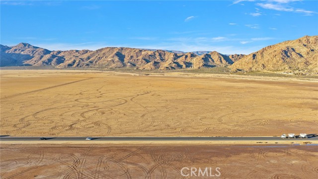 Detail Gallery Image 18 of 19 For 317 Highway 18, Lucerne Valley,  CA 92356 - – Beds | – Baths